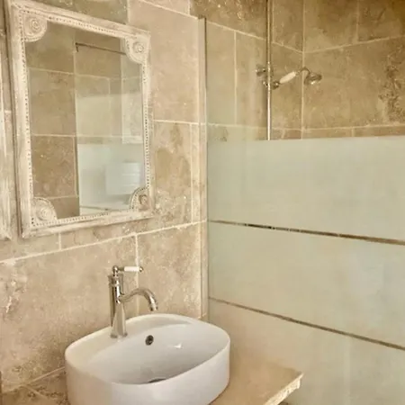 Stunning With Heated Private Pool In Provence