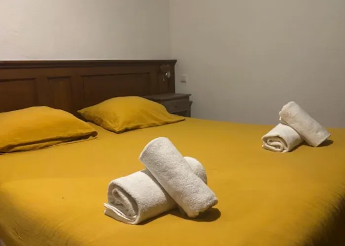 Stunning With Heated Private Pool In Provence 度假居 佩尔纳勒丰泰纳