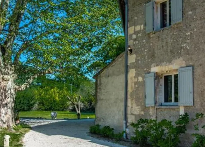 Stunning With Heated Private Pool In Provence 度假居