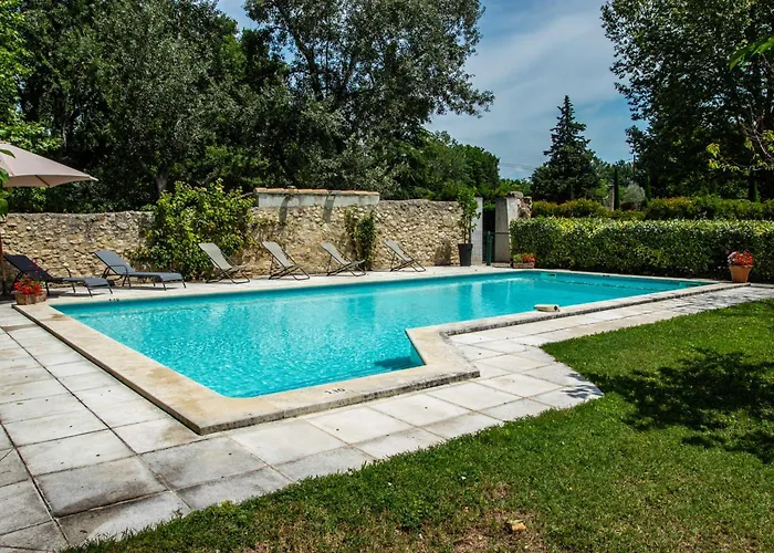 Stunning With Heated Private Pool In Provence 度假居 *